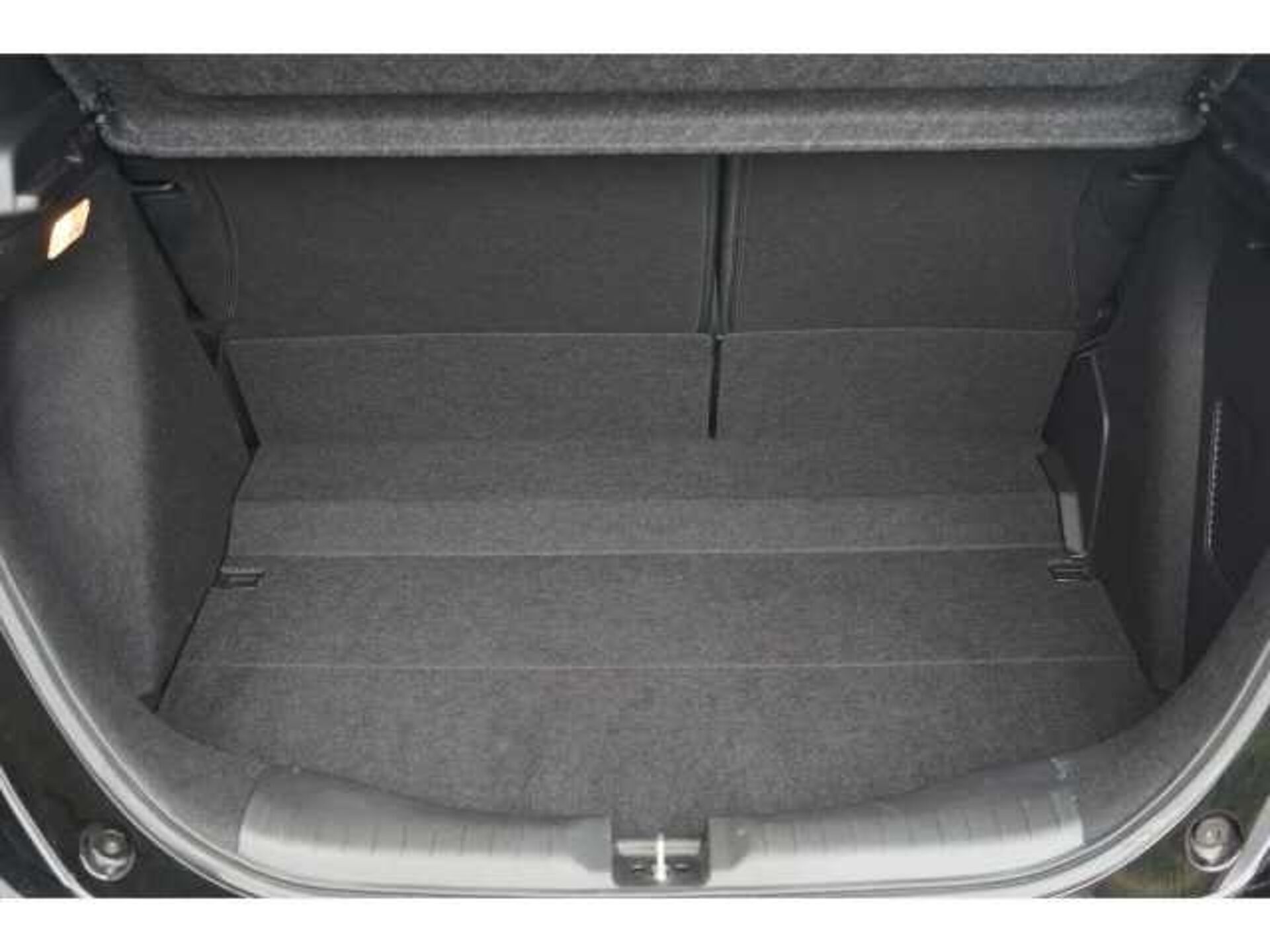 Honda Jazz Hybrid 1.5 h i-MMD SR Hatchback 5dr Petrol Hybrid eCVT Euro 6 (s/s) (109 ps) 