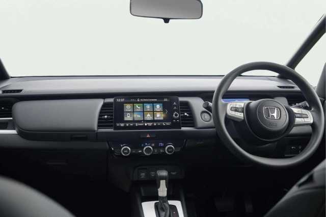 Honda Jazz Hybrid 1.5 h i-MMD SR Hatchback 5dr Petrol Hybrid eCVT Euro 6 (s/s) (109 ps) 