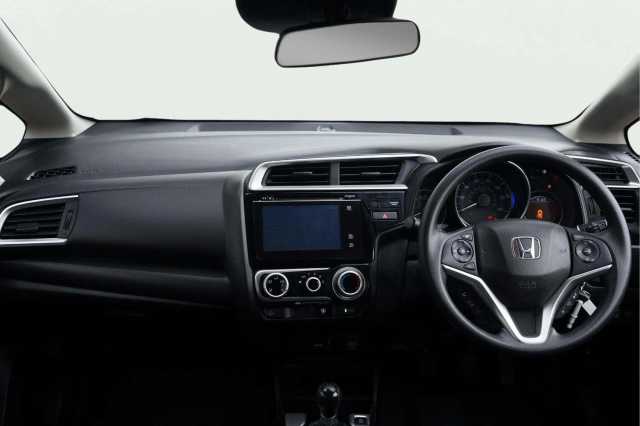 Honda Jazz 1.3 i-VTEC SE Navi Hatchback 5dr Petrol Manual Euro 6 (s/s) (102 ps) 