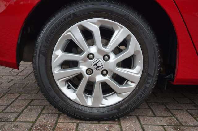 Honda Jazz 1.3 i-VTEC SE Navi Hatchback 5dr Petrol Manual Euro 6 (s/s) (102 ps) 