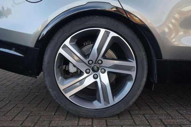 Land Rover Discovery 3.0 D300 MHEV R-Dynamic HSE SUV 5dr Diesel Auto 4WD Euro 6 (s/s) (300 ps) 