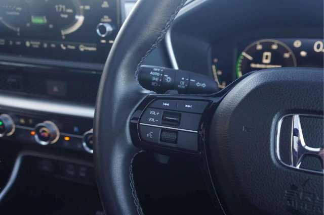 Honda CR-V Hybrid 2.0 h i-MMD Elegance SUV 5dr Petrol Hybrid eCVT 4WD Euro 6 (s/s) (184 ps) 