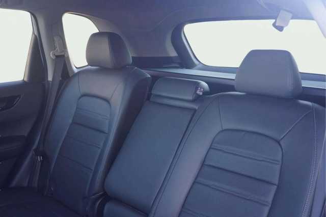 Honda CR-V Hybrid 2.0 h i-MMD Elegance SUV 5dr Petrol Hybrid eCVT 4WD Euro 6 (s/s) (184 ps) 