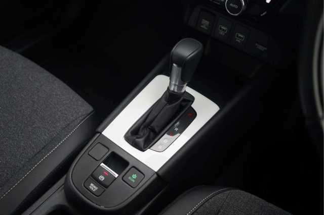 Honda Jazz Hybrid 1.5 h i-MMD Advance Hatchback 5dr Petrol Hybrid eCVT Euro 6 (s/s) (122 ps) 