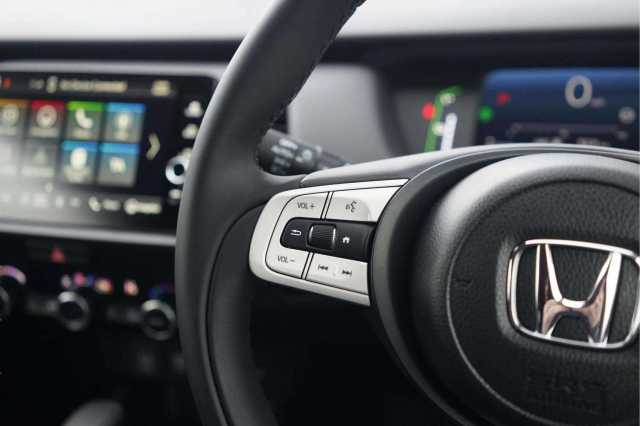 Honda Jazz Hybrid 1.5 h i-MMD Advance Hatchback 5dr Petrol Hybrid eCVT Euro 6 (s/s) (122 ps) 