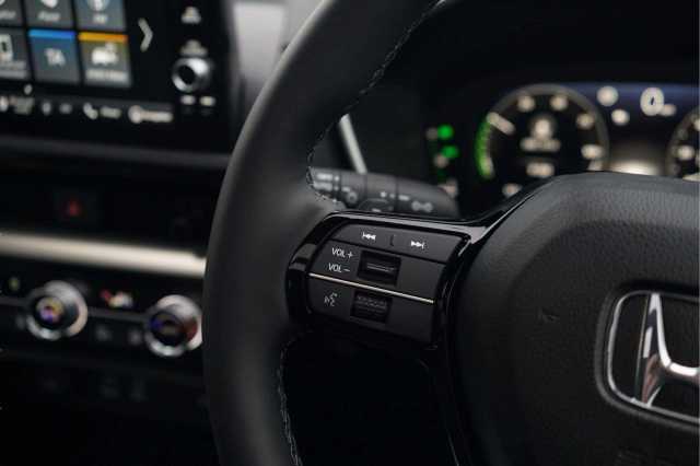 Honda CR-V Hybrid 2.0 17.7kWh Advance Tech SUV 5dr Petrol Plug-in Hybrid eCVT Euro 6 (s/s) (184 ps 