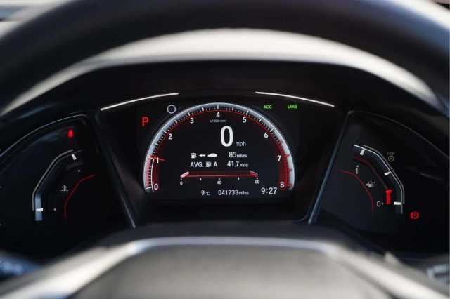 Honda Civic 1.5 VTEC Turbo Sport Hatchback 5dr Petrol CVT Euro 6 (s/s) (182 ps) 