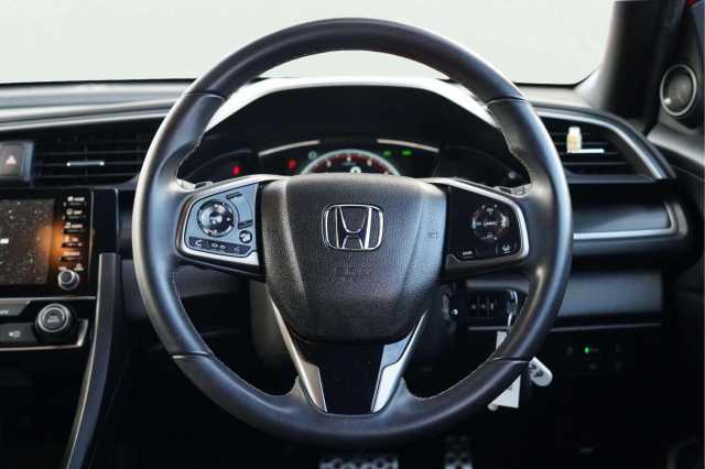 Honda Civic 1.5 VTEC Turbo Sport Hatchback 5dr Petrol CVT Euro 6 (s/s) (182 ps) 