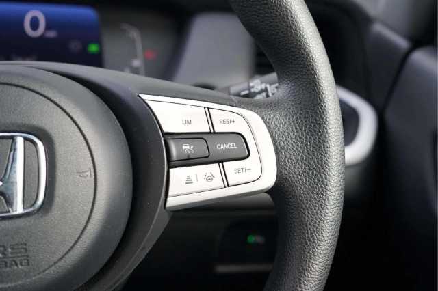 Honda Jazz Hybrid 1.5 h i-MMD SR Hatchback 5dr Petrol Hybrid eCVT Euro 6 (s/s) (109 ps) 