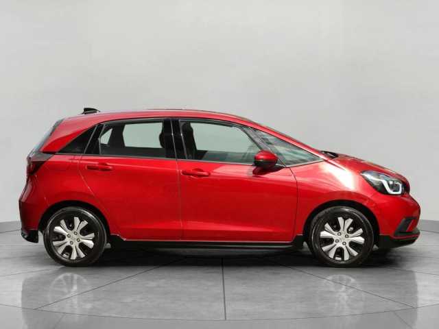 Honda Jazz Hybrid 1.5 h i-MMD SR Hatchback 5dr Petrol Hybrid eCVT Euro 6 (s/s) (109 ps) 