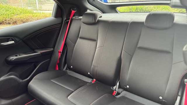 Honda Civic Type R 2.0 i-VTEC Type R GT Hatchback 5dr Petrol Manual Euro 6 (s/s) (310 ps) 