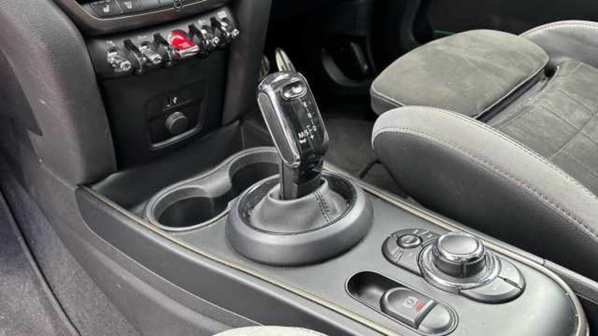 MINI Mini 1.5 Cooper Sport SUV 5dr Petrol Steptronic Euro 6 (s/s) (136 ps) 