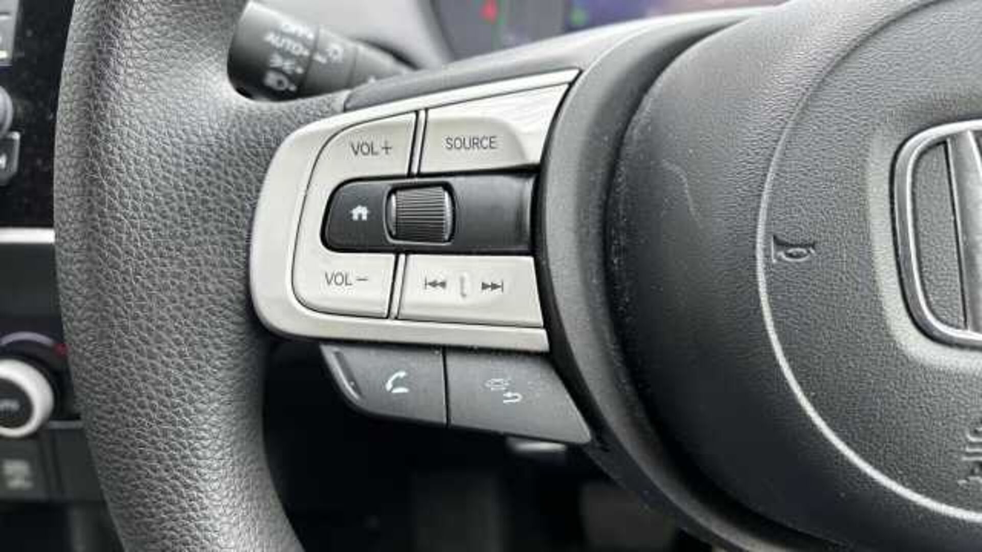 Honda Jazz Hybrid 1.5 h i-MMD SE Hatchback 5dr Petrol Hybrid eCVT Euro 6 (s/s) (107 ps) 