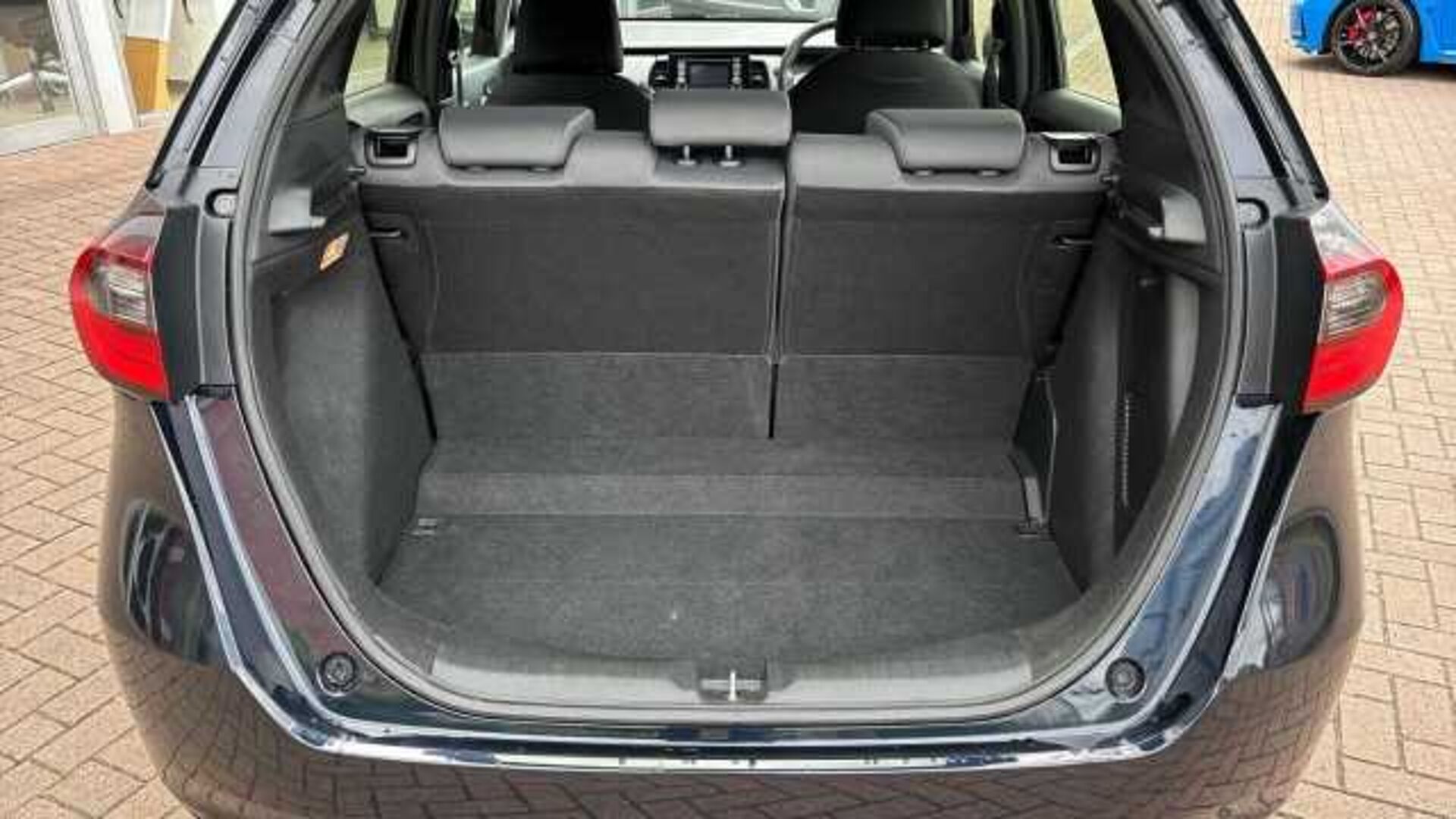 Honda Jazz Hybrid 1.5 h i-MMD SE Hatchback 5dr Petrol Hybrid eCVT Euro 6 (s/s) (107 ps) 