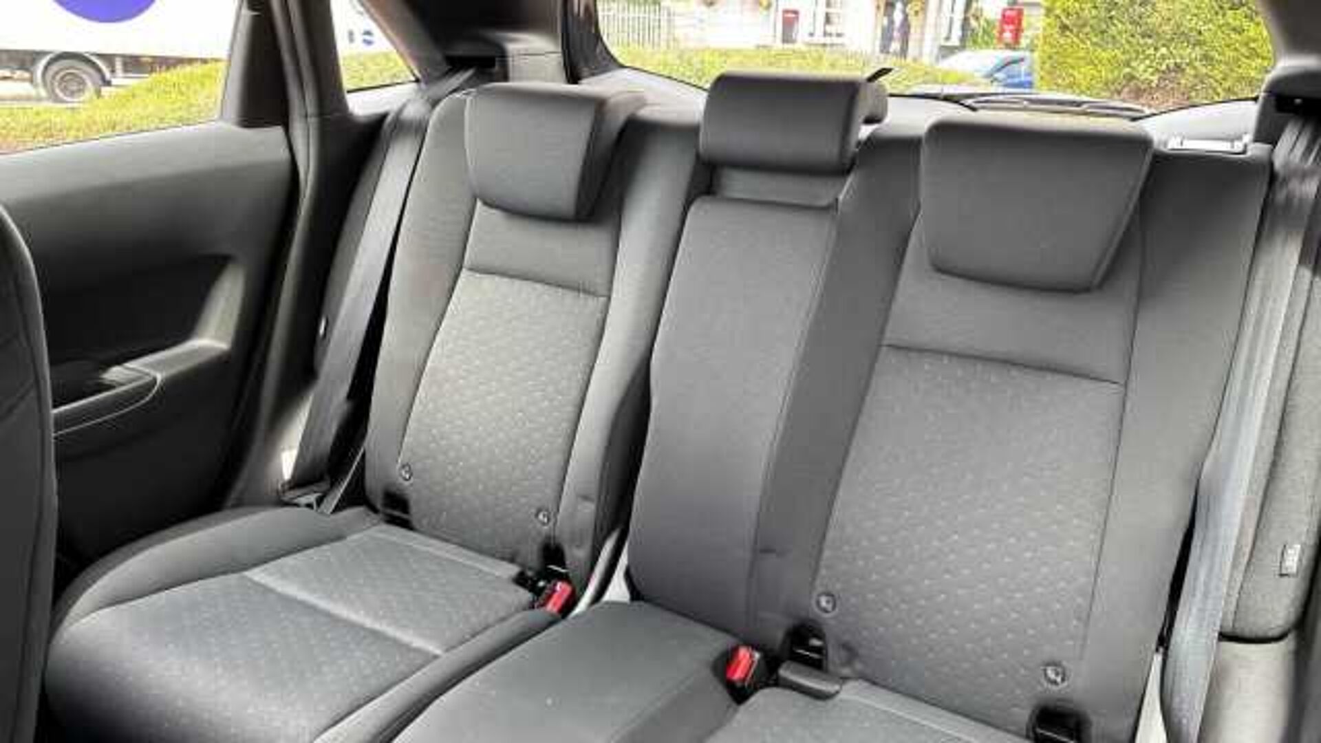 Honda Jazz Hybrid 1.5 h i-MMD SE Hatchback 5dr Petrol Hybrid eCVT Euro 6 (s/s) (107 ps) 
