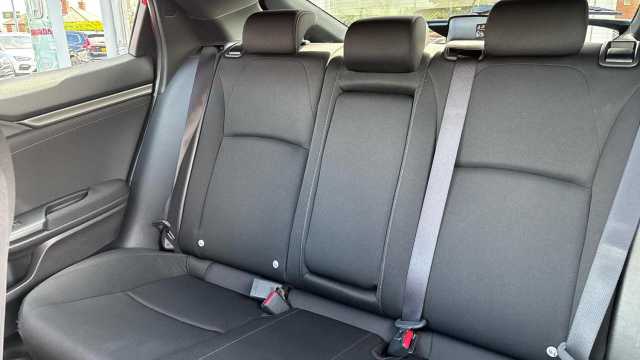 Honda Civic 1.5 VTEC Turbo Sport Hatchback 5dr Petrol CVT Euro 6 (s/s) (182 ps) 