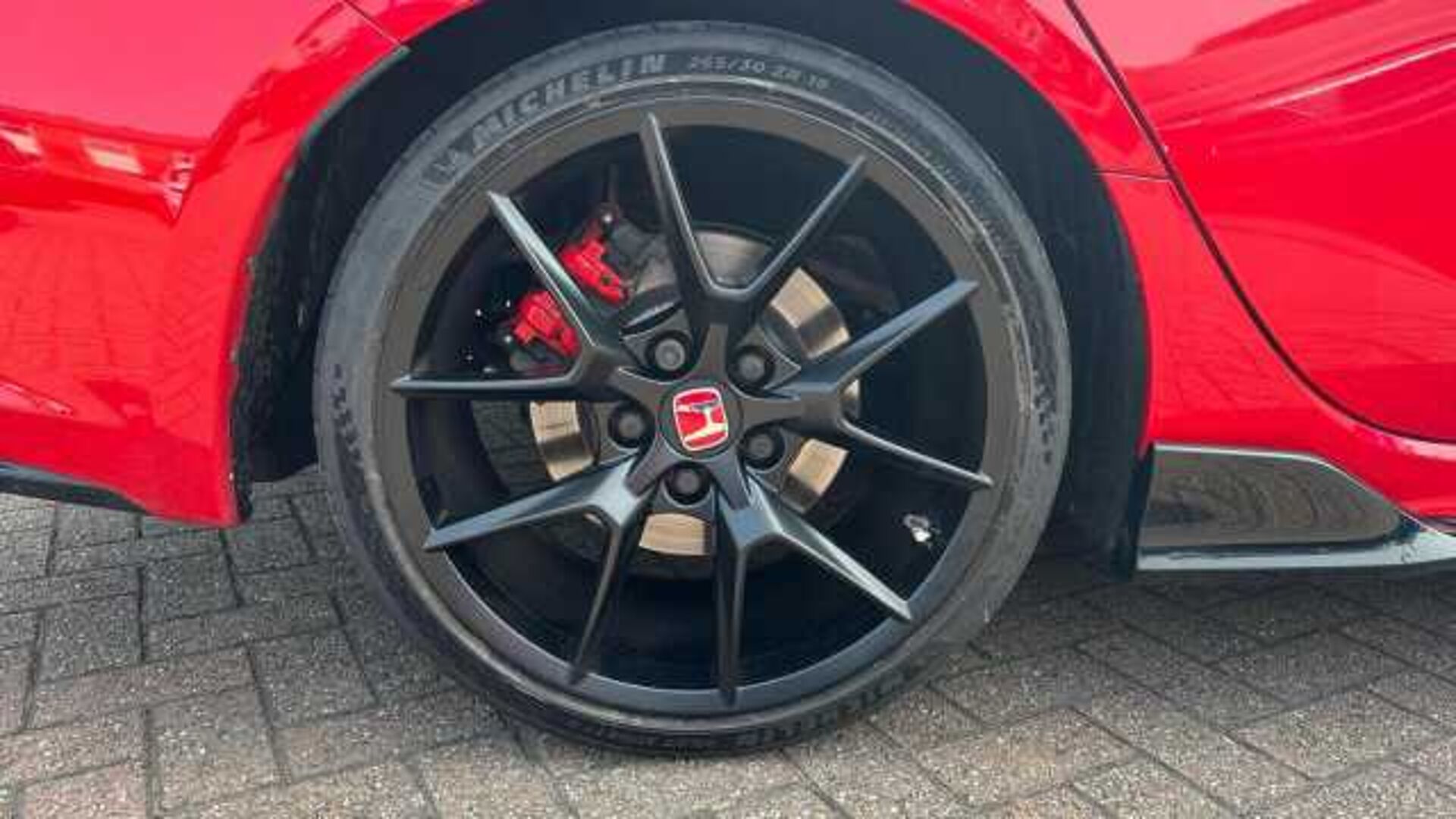 Honda Civic Type R 2.0 VTEC Turbo Type R Hatchback 5dr Petrol Manual Euro 6 (s/s) (329 ps) 