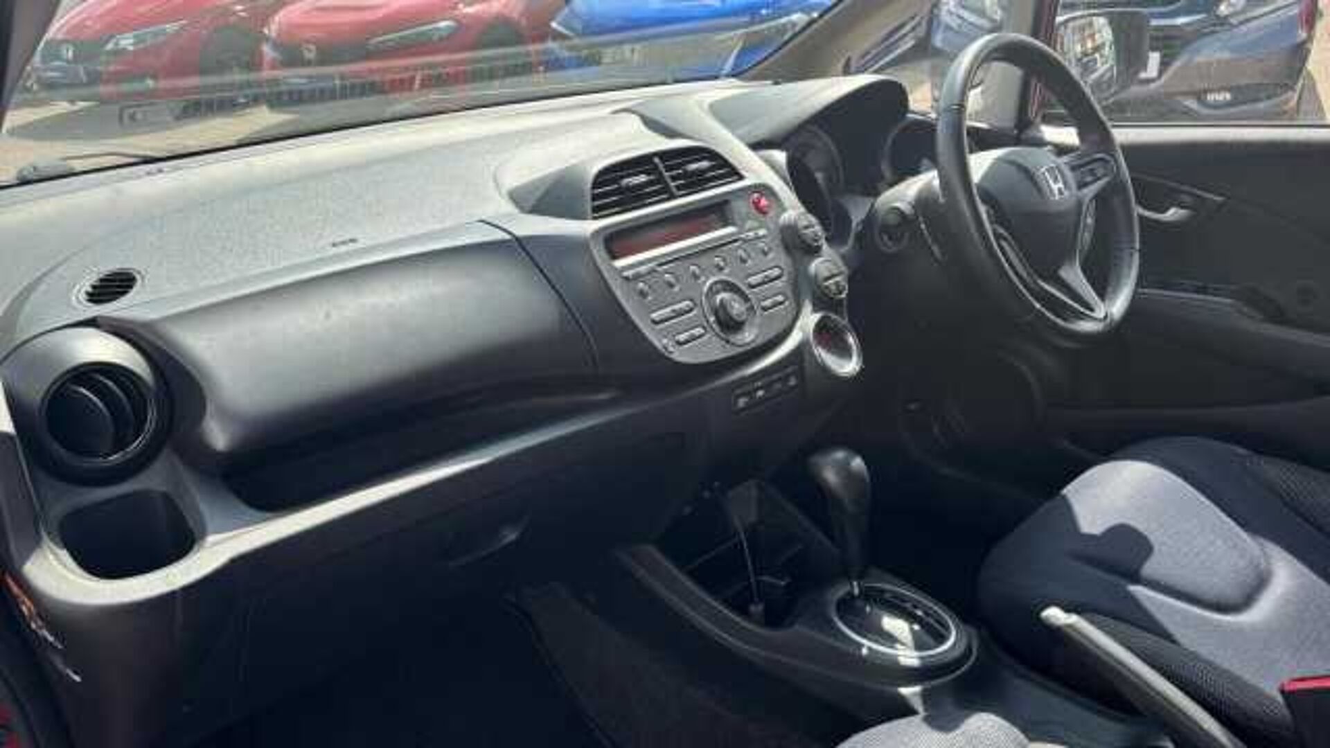 Honda Jazz 1.4 i-VTEC ES Plus Hatchback 5dr Petrol CVT Euro 5 (99 ps) 