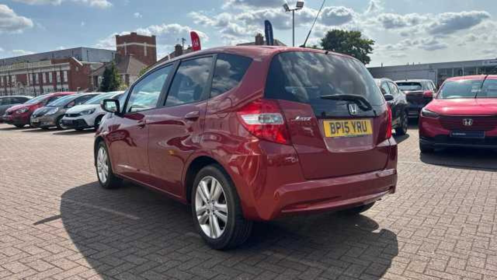 Honda Jazz 1.4 i-VTEC ES Plus Hatchback 5dr Petrol CVT Euro 5 (99 ps) 