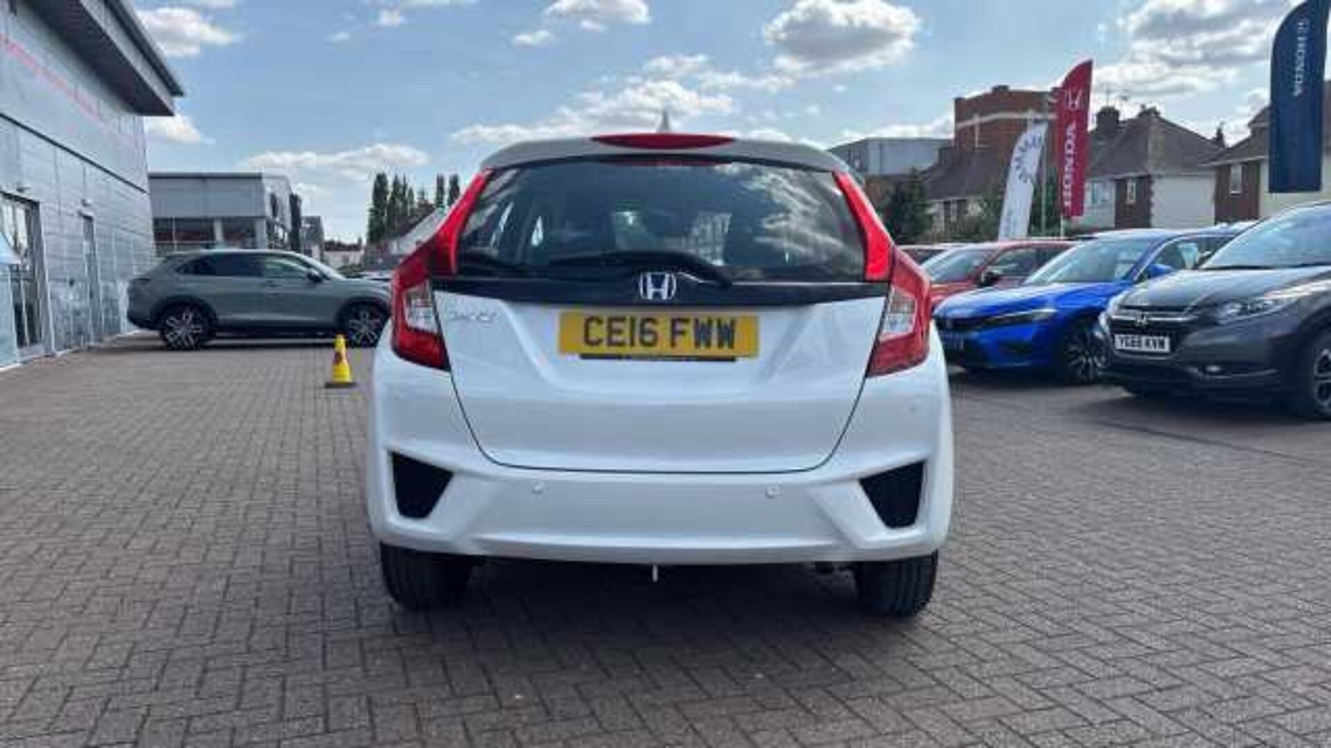 Honda Jazz 1.3 i-VTEC SE Navi Hatchback 5dr Petrol Manual Euro 6 (s/s) (102 ps) 