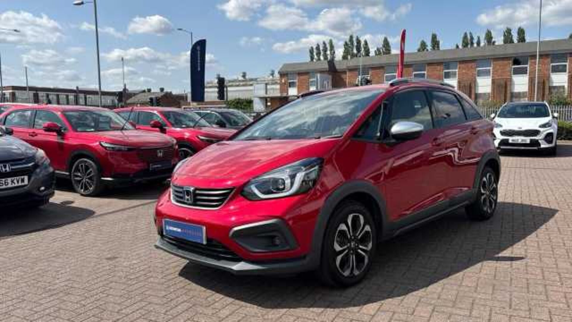 Honda Jazz 1.5 h i-MMD Crosstar EX Hatchback 5dr Petrol Hybrid eCVT Euro 6 (s/s) (109 ps) 