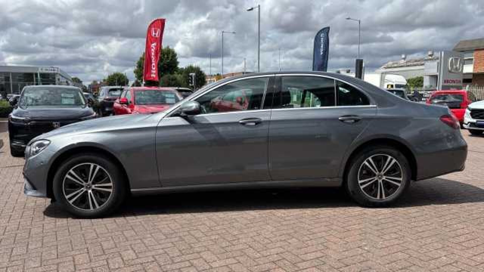 Mercedes-Benz 2.0 E220d Sport Saloon 4dr Diesel G-Tronic+ Euro 6 (s/s) (194 ps) 