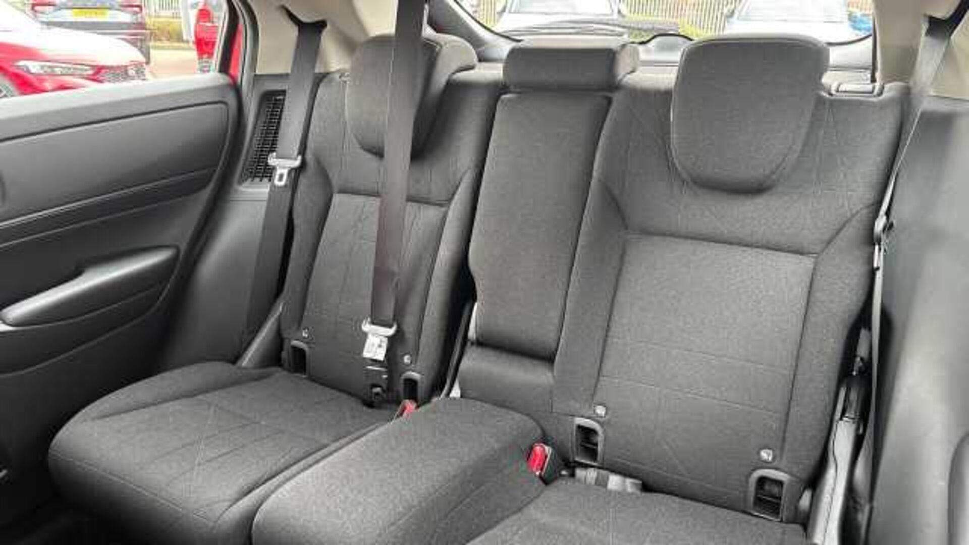 Honda HR-V Hybrid 1.5 h i-MMD Elegance SUV 5dr Petrol Hybrid CVT Euro 6 (s/s) (131 ps) 