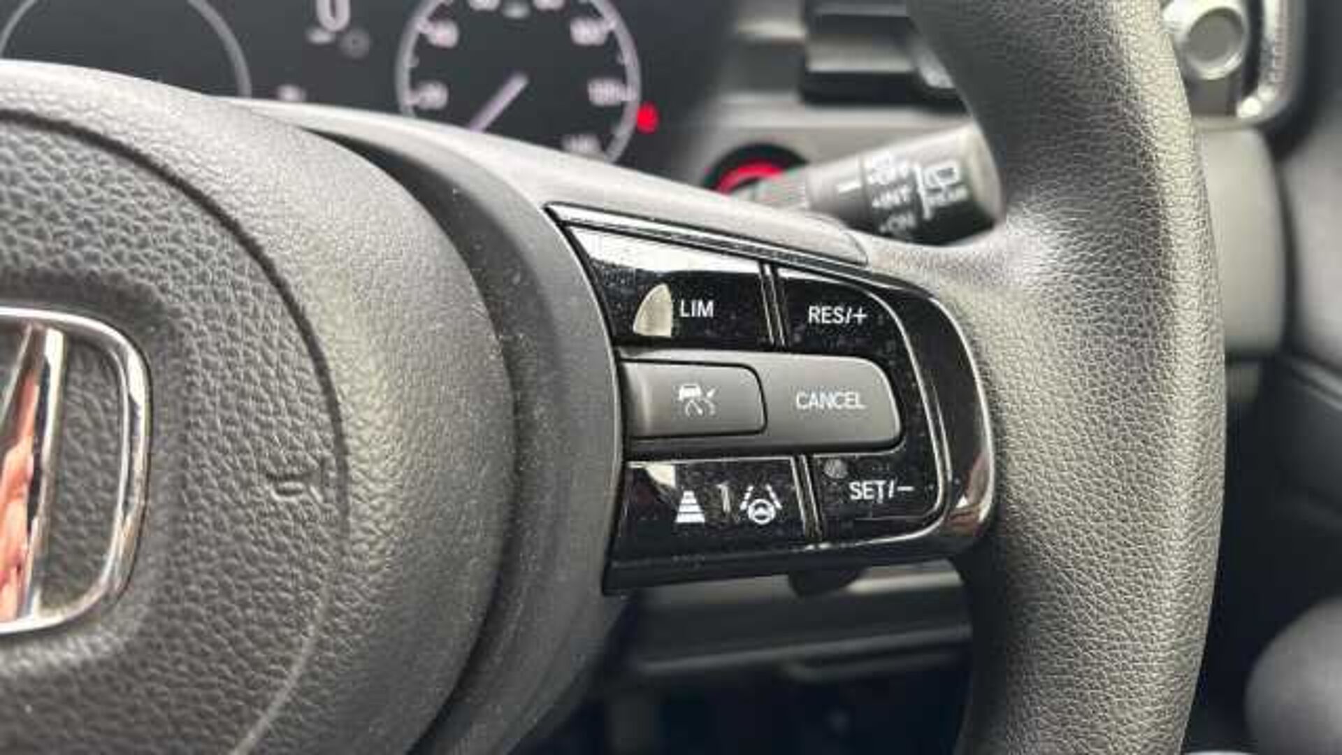 Honda HR-V Hybrid 1.5 h i-MMD Elegance SUV 5dr Petrol Hybrid CVT Euro 6 (s/s) (131 ps) 