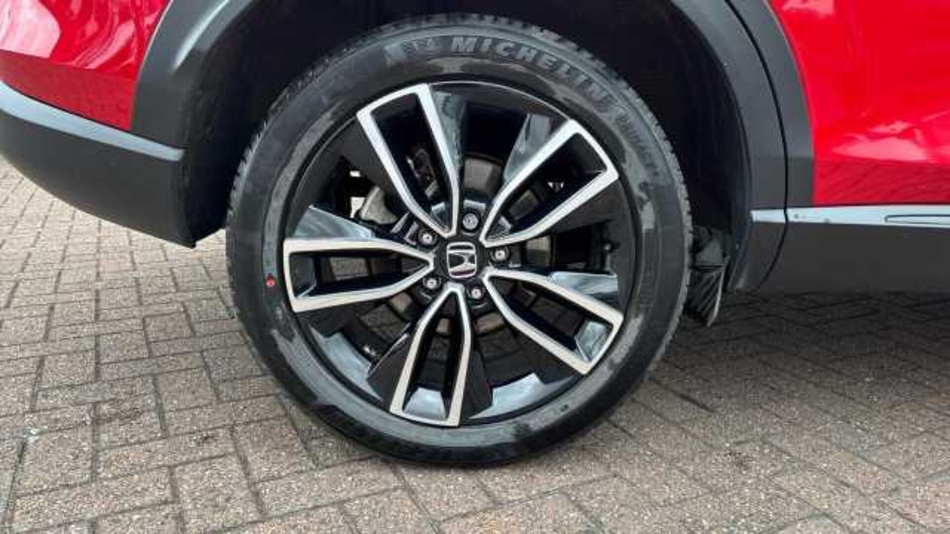 Honda HR-V Hybrid 1.5 h i-MMD Elegance SUV 5dr Petrol Hybrid CVT Euro 6 (s/s) (131 ps) 