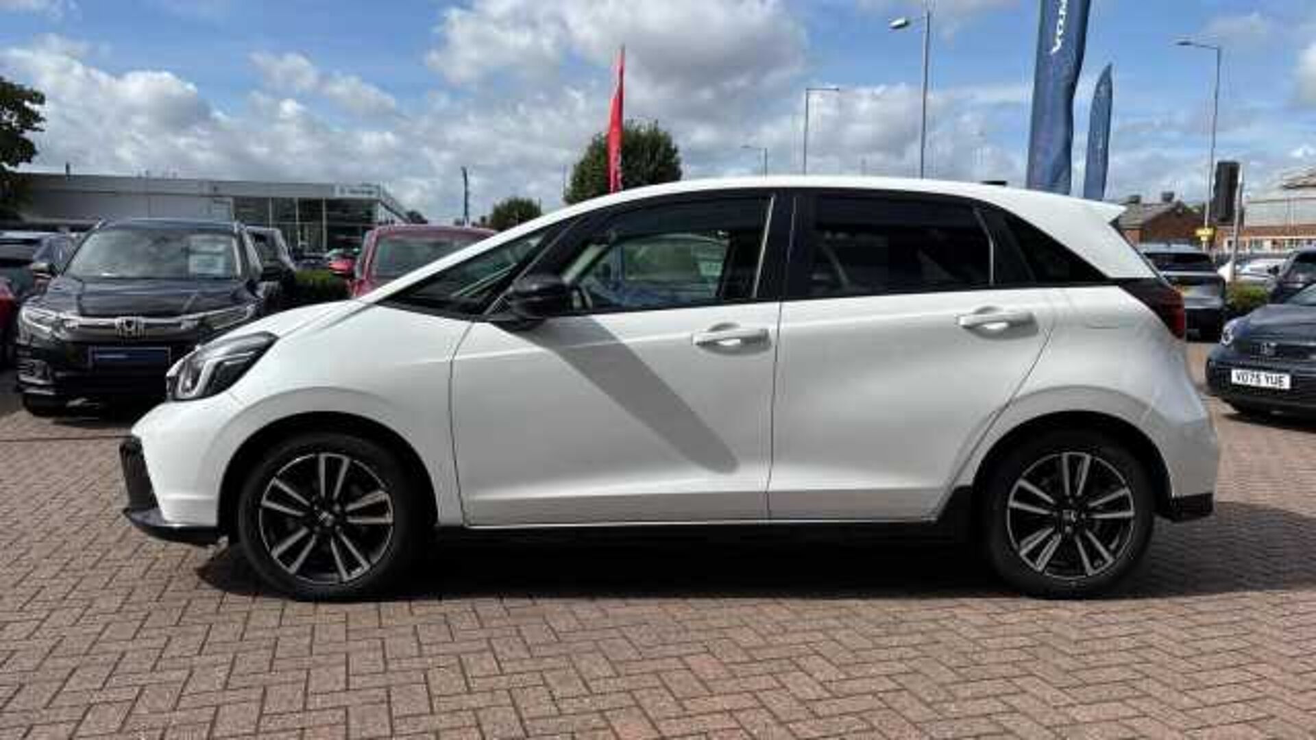 Honda Jazz 1.5 h i-MMD Advance Sport Hatchback 5dr Petrol Hybrid eCVT Euro 6 (s/s) (122 ps) 