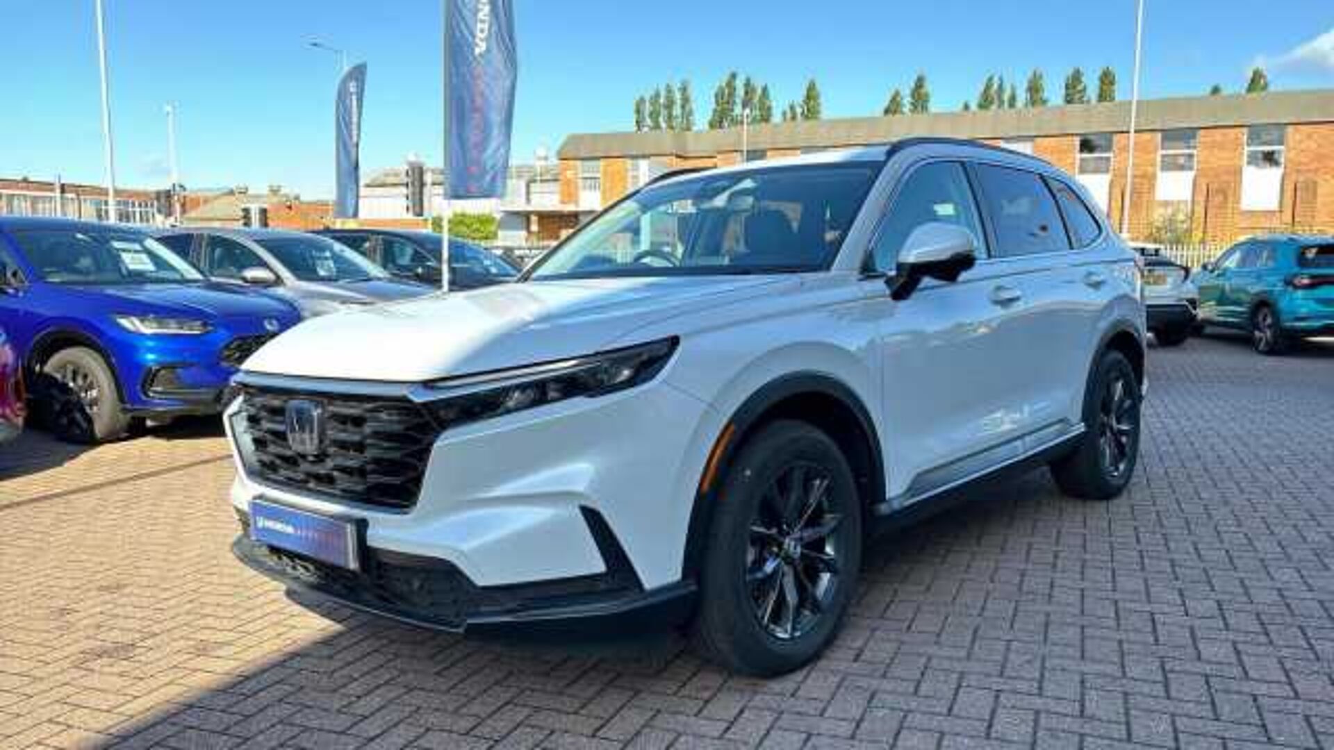 Honda CR-V Hybrid 2.0 h i-MMD Advance SUV 5dr Petrol Hybrid eCVT 4WD Euro 6 (s/s) (184 ps) 