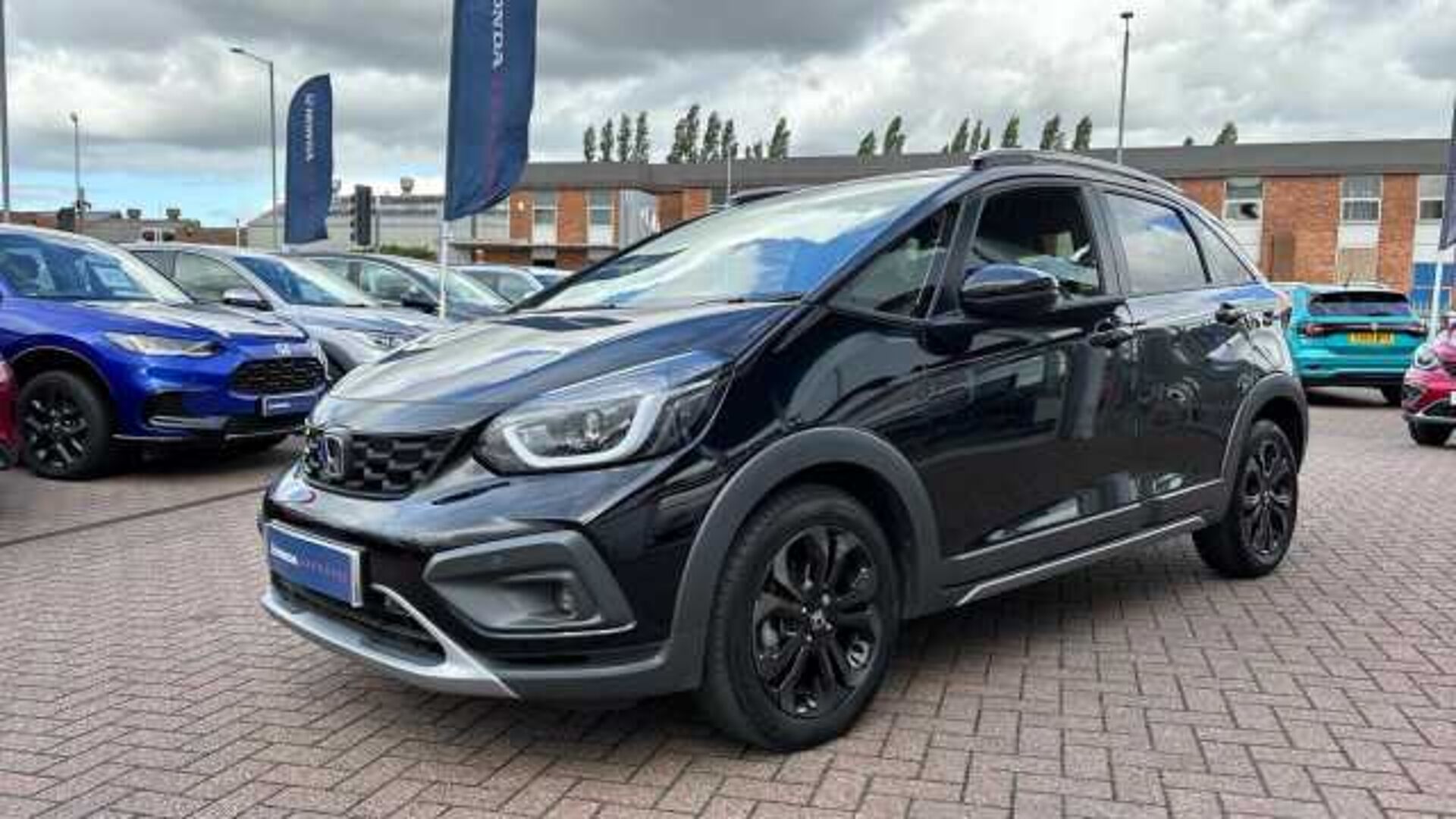 Honda Jazz Hybrid 1.5 h i-MMD Crosstar Advance Hatchback 5dr Petrol Hybrid eCVT Euro 6 (s/s) (122 