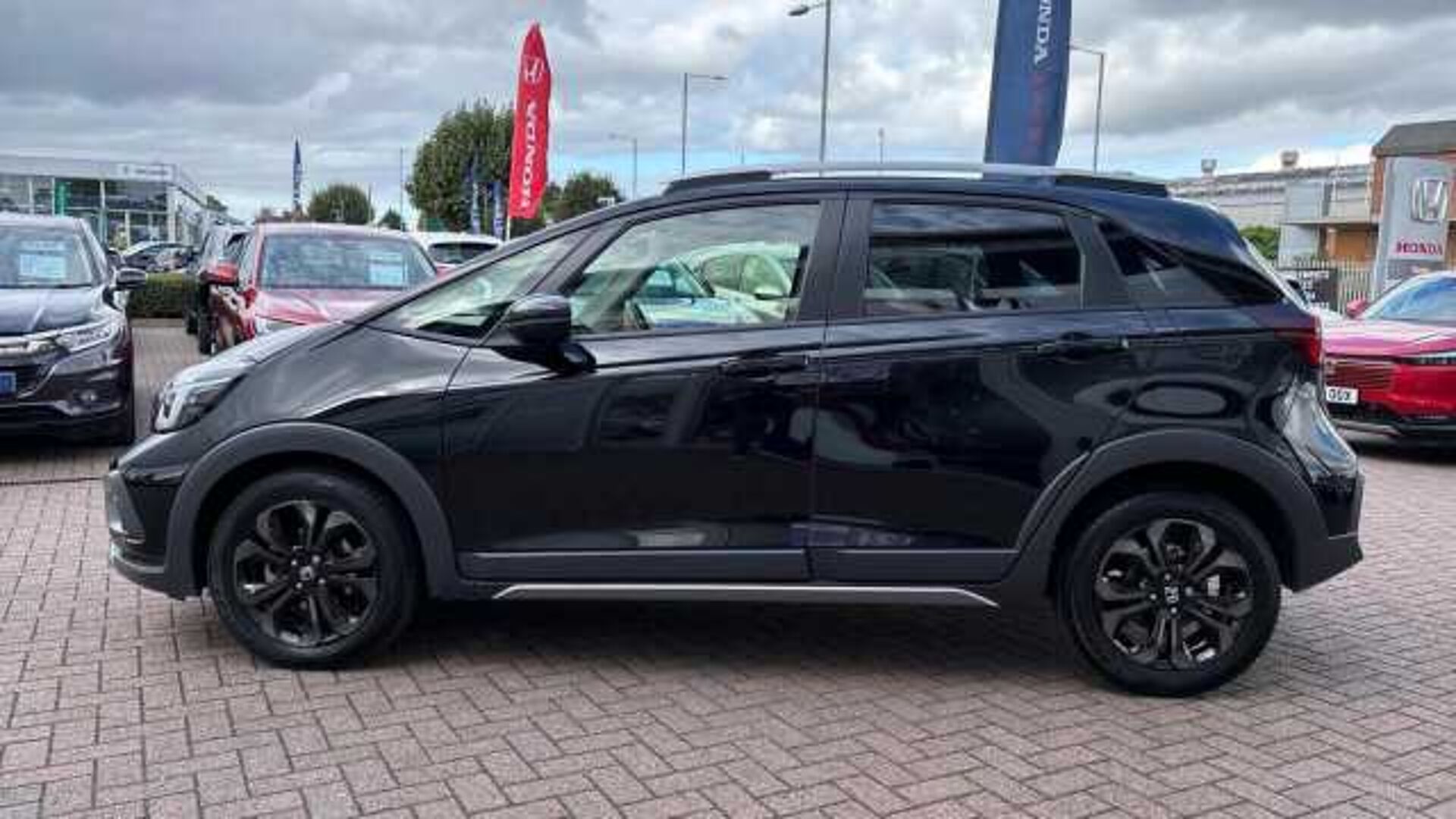Honda Jazz Hybrid 1.5 h i-MMD Crosstar Advance Hatchback 5dr Petrol Hybrid eCVT Euro 6 (s/s) (122 