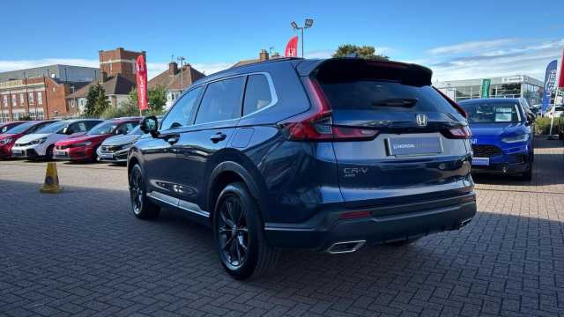 Honda CR-V Hybrid 2.0 h i-MMD Advance SUV 5dr Petrol Hybrid eCVT 4WD Euro 6 (s/s) (184 ps) 