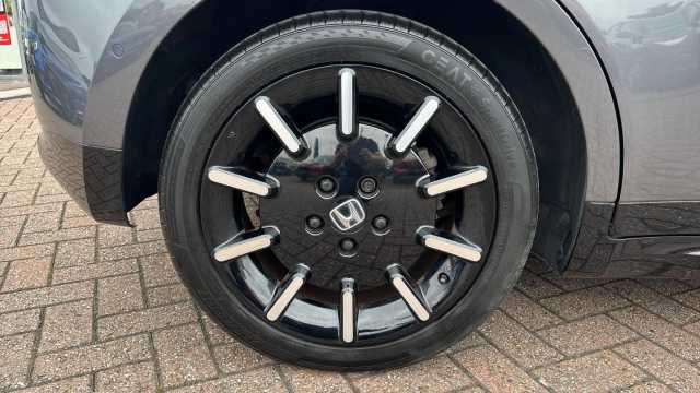 Honda e 35.5kWh Advance Hatchback 5dr Electric Auto (17in Alloy) (154 ps) 