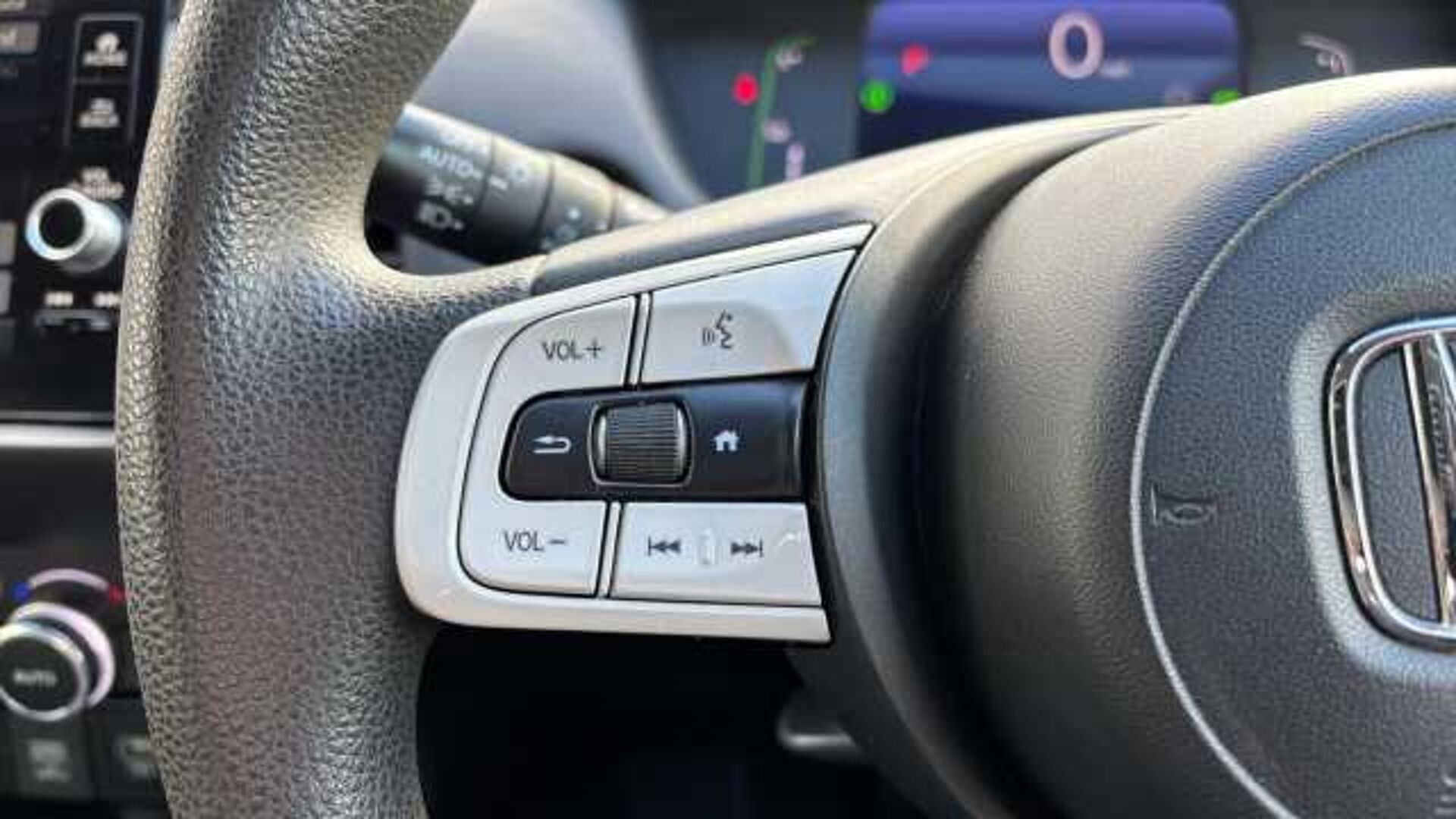 Honda Jazz Hybrid 1.5 h i-MMD SR Hatchback 5dr Petrol Hybrid eCVT Euro 6 (s/s) (109 ps) 