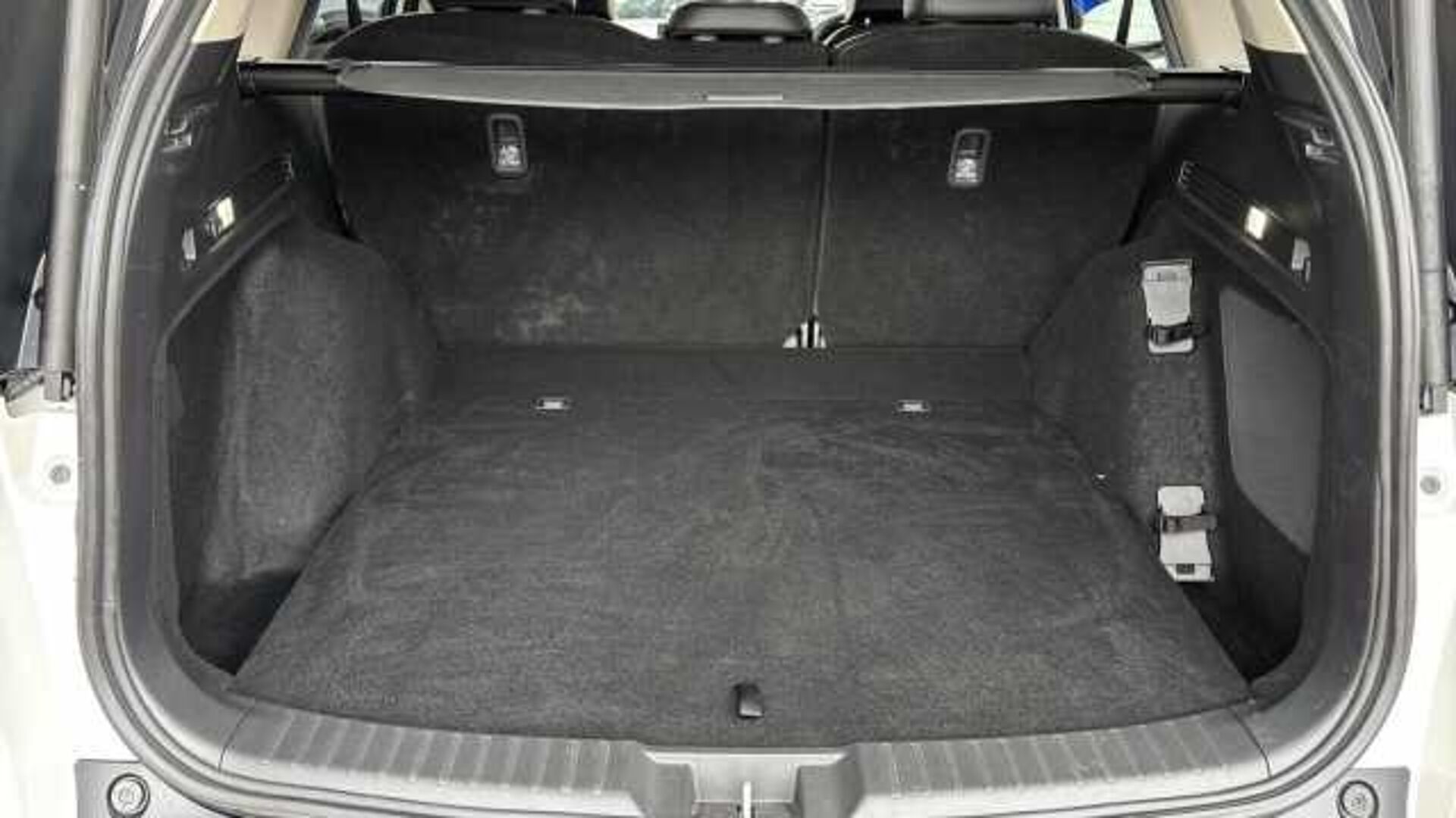 Honda CR-V Hybrid 2.0 h i-MMD Advance SUV 5dr Petrol Hybrid eCVT 4WD Euro 6 (s/s) (184 ps) 