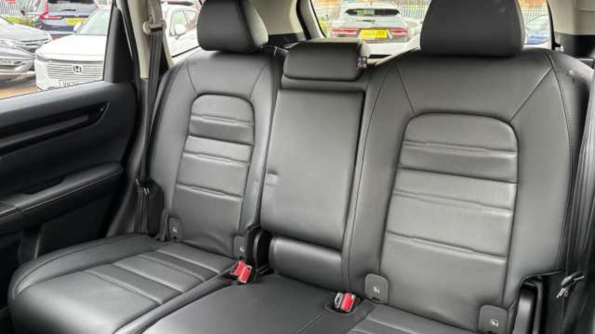 Honda CR-V Hybrid 2.0 h i-MMD Advance SUV 5dr Petrol Hybrid eCVT 4WD Euro 6 (s/s) (184 ps) 