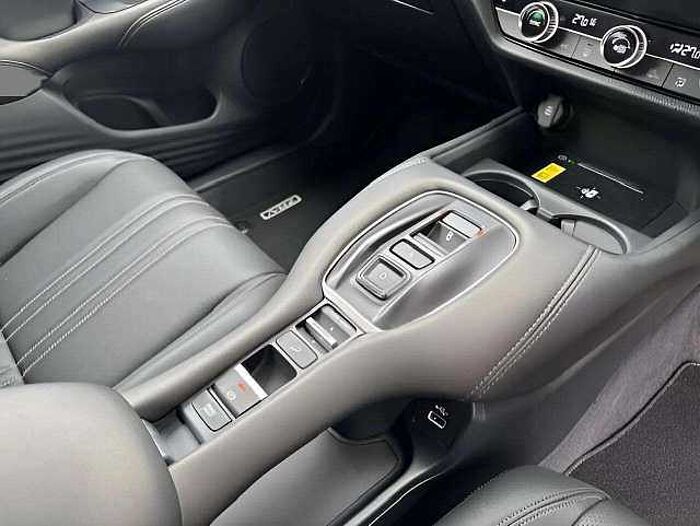 Honda ZR-V e:HEV 2.0 i-MMD (184ps) Advance Hybrid eCVT 