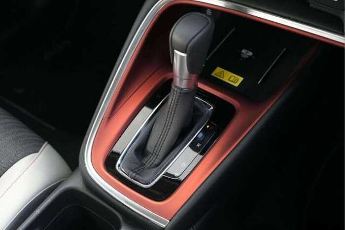 Honda HR-V Hybrid 1.5 h i-MMD Advance Style SUV 5dr Petrol Hybrid CVT Euro 6 (s/s) (131 ps) 