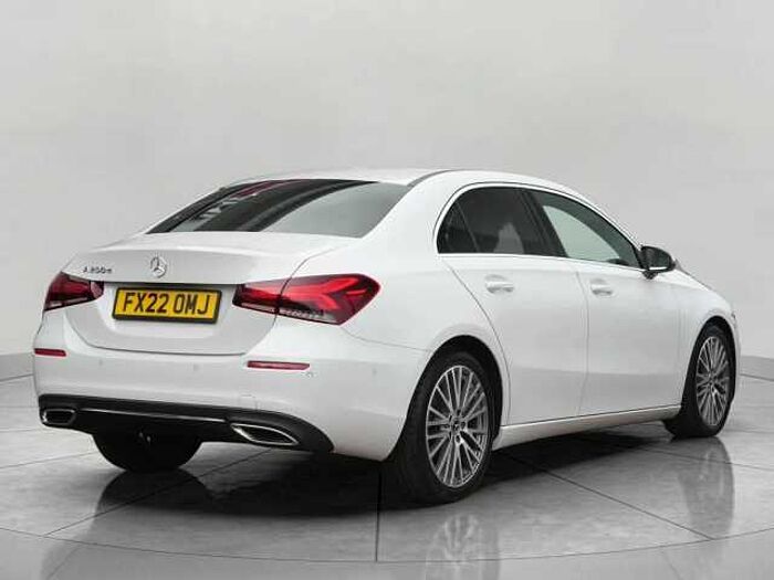 Mercedes-Benz A 200 2.0 A200d Sport Edition (Executive) Saloon 4dr Diesel 8G-DCT Euro 6 (s/s) (150 p 