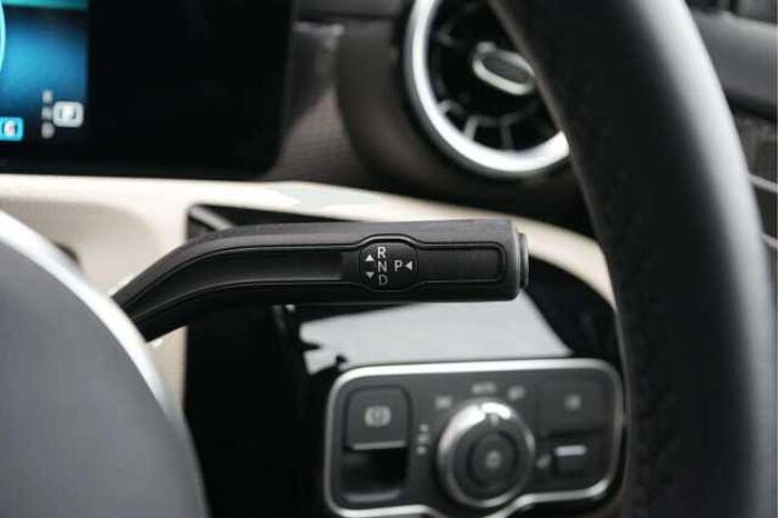 Mercedes-Benz A 200 2.0 A200d Sport Edition (Executive) Saloon 4dr Diesel 8G-DCT Euro 6 (s/s) (150 p 