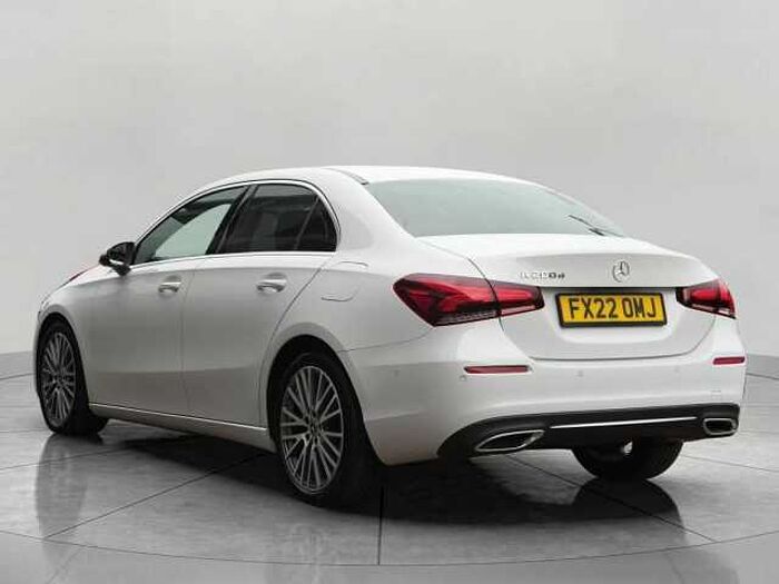 Mercedes-Benz A 200 2.0 A200d Sport Edition (Executive) Saloon 4dr Diesel 8G-DCT Euro 6 (s/s) (150 p 