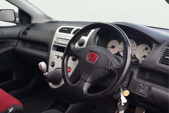 Honda Civic Type R 2.0 i-VTEC Type R Hatchback 3dr Petrol Manual (212 g/km 197 bhp) 