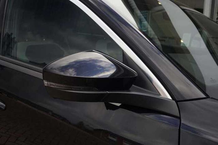 Volkswagen T-Roc 1.5 TSI GPF EVO SEL SUV 5dr Petrol Manual Euro 6 (s/s) (150 ps) 