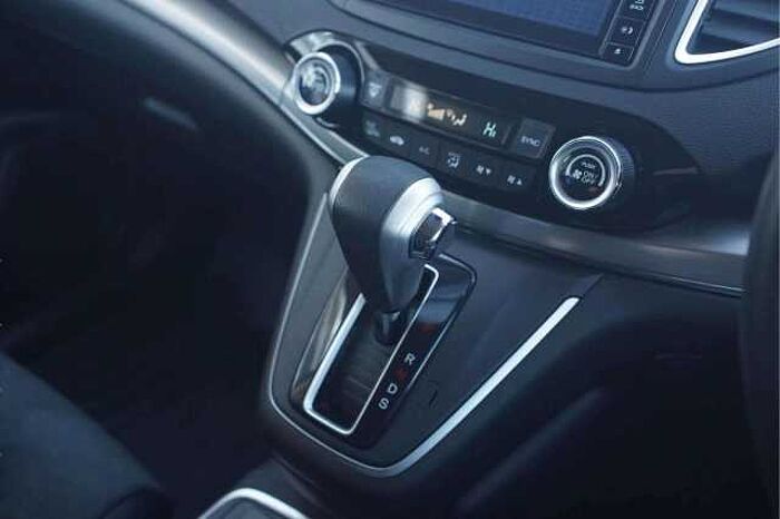 Honda CR-V 2.0 i-VTEC SR SUV 5dr Petrol Auto 4WD Euro 6 (155 ps) 