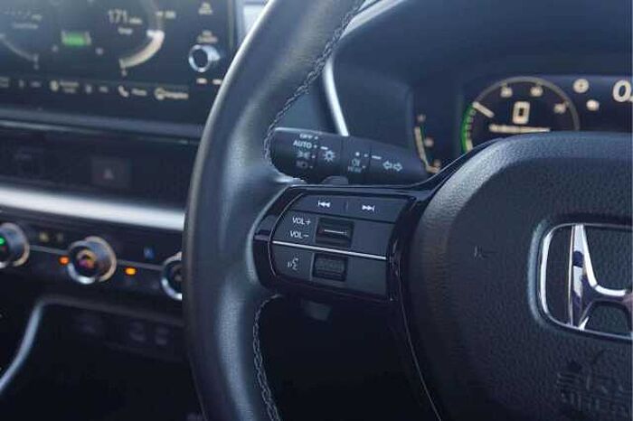 Honda CR-V Hybrid 2.0 h i-MMD Elegance SUV 5dr Petrol Hybrid eCVT 4WD Euro 6 (s/s) (184 ps) 