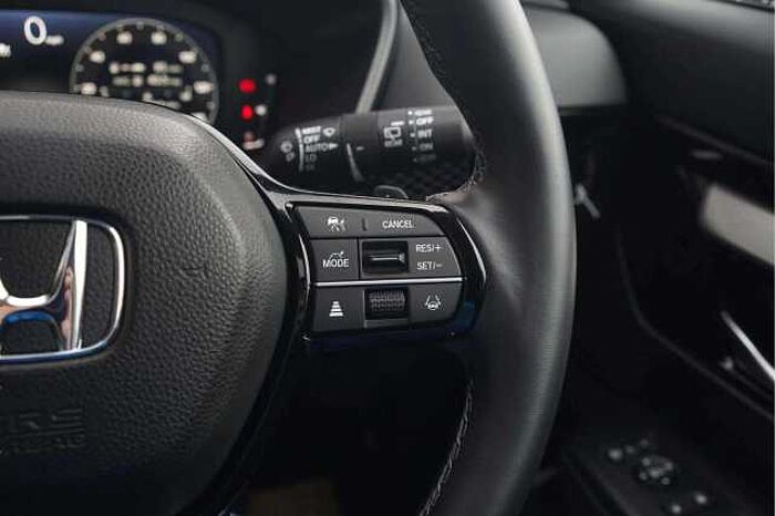 Honda CR-V Hybrid 2.0 h i-MMD Elegance SUV 5dr Petrol Hybrid eCVT 4WD Euro 6 (s/s) (184 ps) 