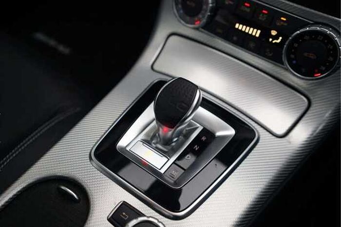 Mercedes-Benz 2.0 SLC300 GPF AMG Line Convertible 2dr Petrol G-Tronic Euro 6 (s/s) (245 ps) 