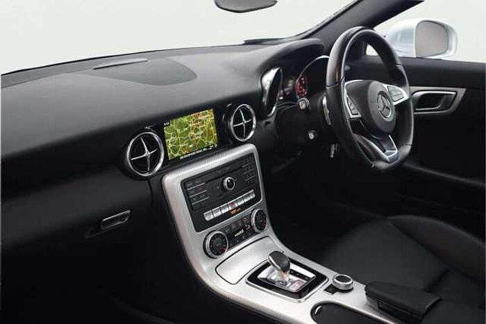 Mercedes-Benz 2.0 SLC300 GPF AMG Line Convertible 2dr Petrol G-Tronic Euro 6 (s/s) (245 ps) 